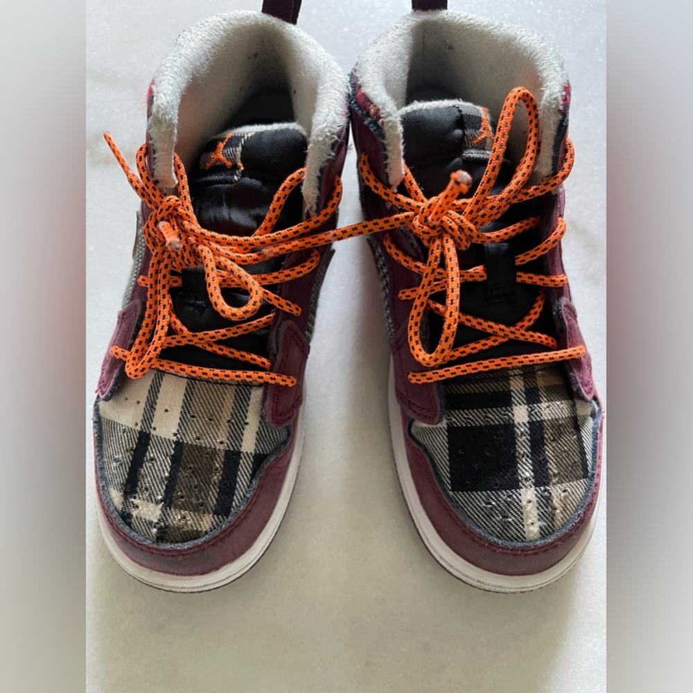 Toddler Jordan 1 Mid SE